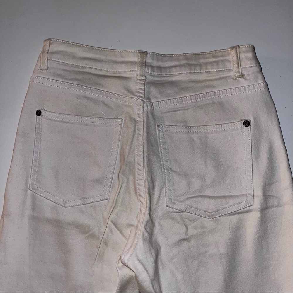 High Rise White Pants - Picture 5 of 6